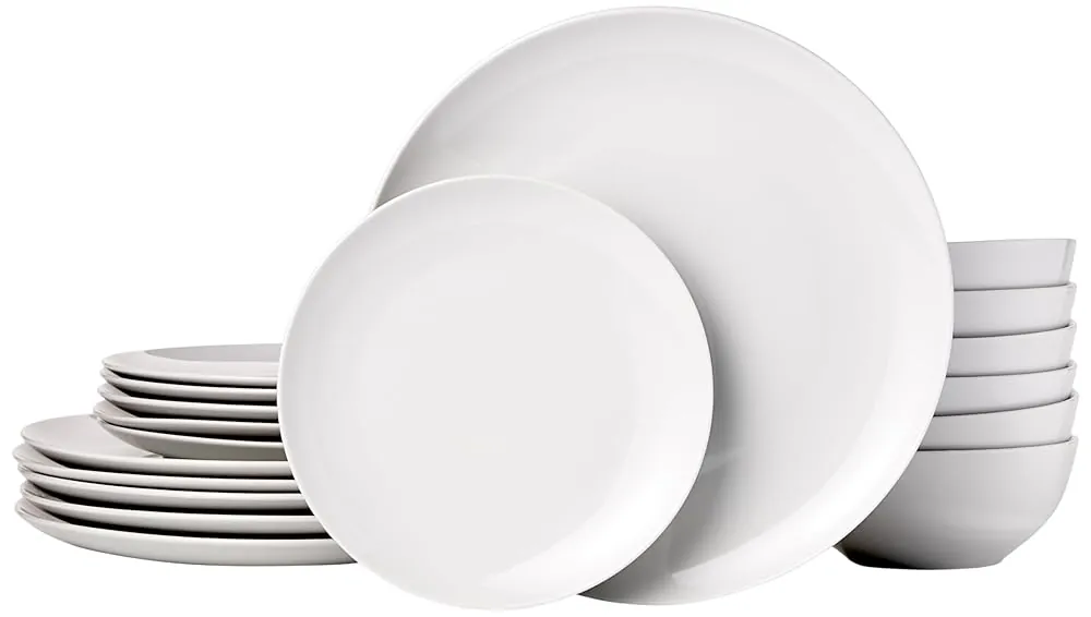 18-Piece Dinnerware Set